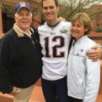 Tom Brady Instagram - I love my family I love my teammates I love my friends I love my coaches I love football I love you all I am truly grateful on this day. Thank you 🙏🏻❤️