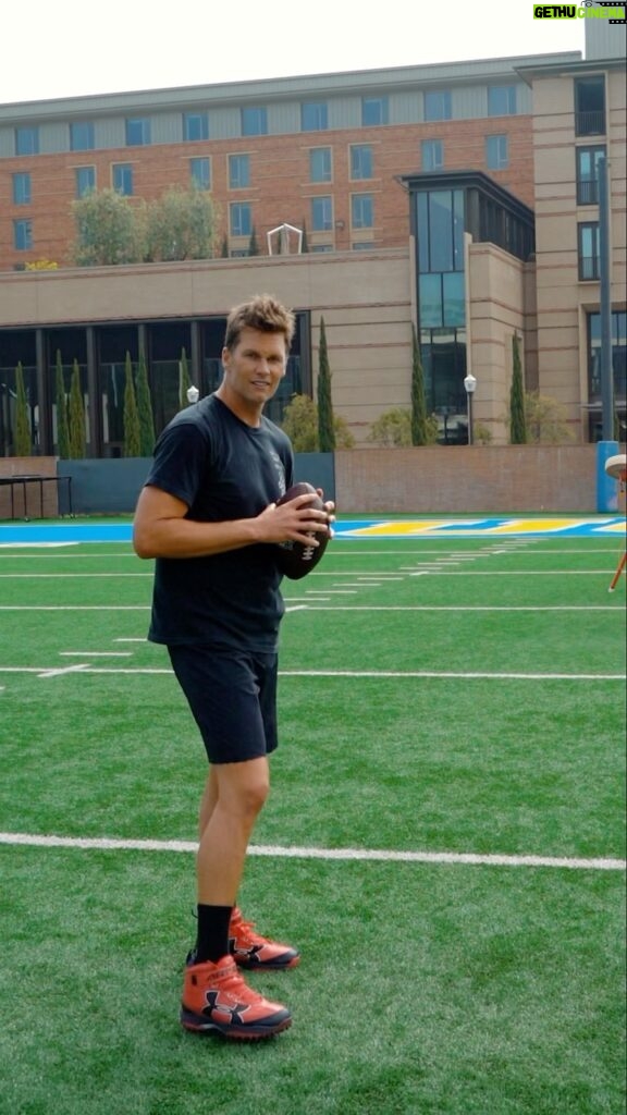 Tom Brady Instagram - Training camp starts this week. I’m looking forward to having some actual receivers again… 📹: @ari_fararooy @shadowlion