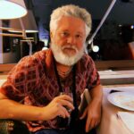 Tomás Kirzner Instagram - Recorramos el cielo, los mares, donde vos quieras. Solo envía un mensaje en el buzón de comentarios privados y listo! Tengo 72