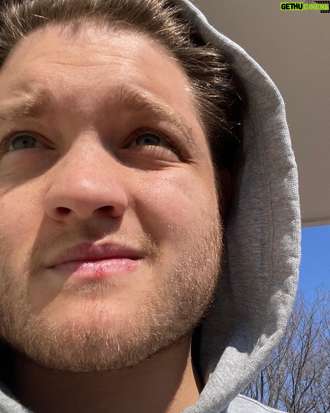Tomás Kirzner Instagram - Pero primero, déjame tomarme una selfie