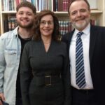 Tomás Kirzner Instagram - Amada Edna, debo dejarte. ¿Por qué? No puedo decirlo. ¿Adónde iré? No puedes saberlo. ¿Cómo llegaré? Ah… todavía no lo decido. Pero puedo decirte algo, cada vez que escuche el viento, susurrará tu nombre… Edna.