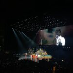 Tomás Silva Instagram - 200% fora da minha zona de conforto com este fit mas nunca me senti tão bem e feliz por estar a ver um dos meus artistas preferidos 🫶 Harry Styles, Love on Tour (2022) Lisbon, Portugal