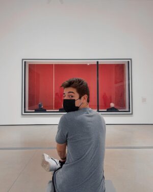 Tomás Silva Instagram - Uns dias atrás num museu em LA 👨🏼‍🎨