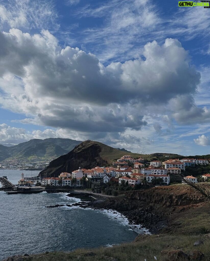 Tomás Silva Instagram - white lotus on a budget 🪷🗿 Madeira, Portugal