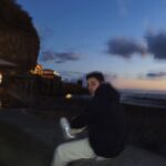 Tomás Silva Instagram - dump tardio do segundo dia em que percebi que a madeira é mais instável que eu, com vaquinhas na estrada, chuva do nada e tempo incrível depois com pôr do sol magnífico 🌊🌅🫰🏻 Madeira, Portugal
