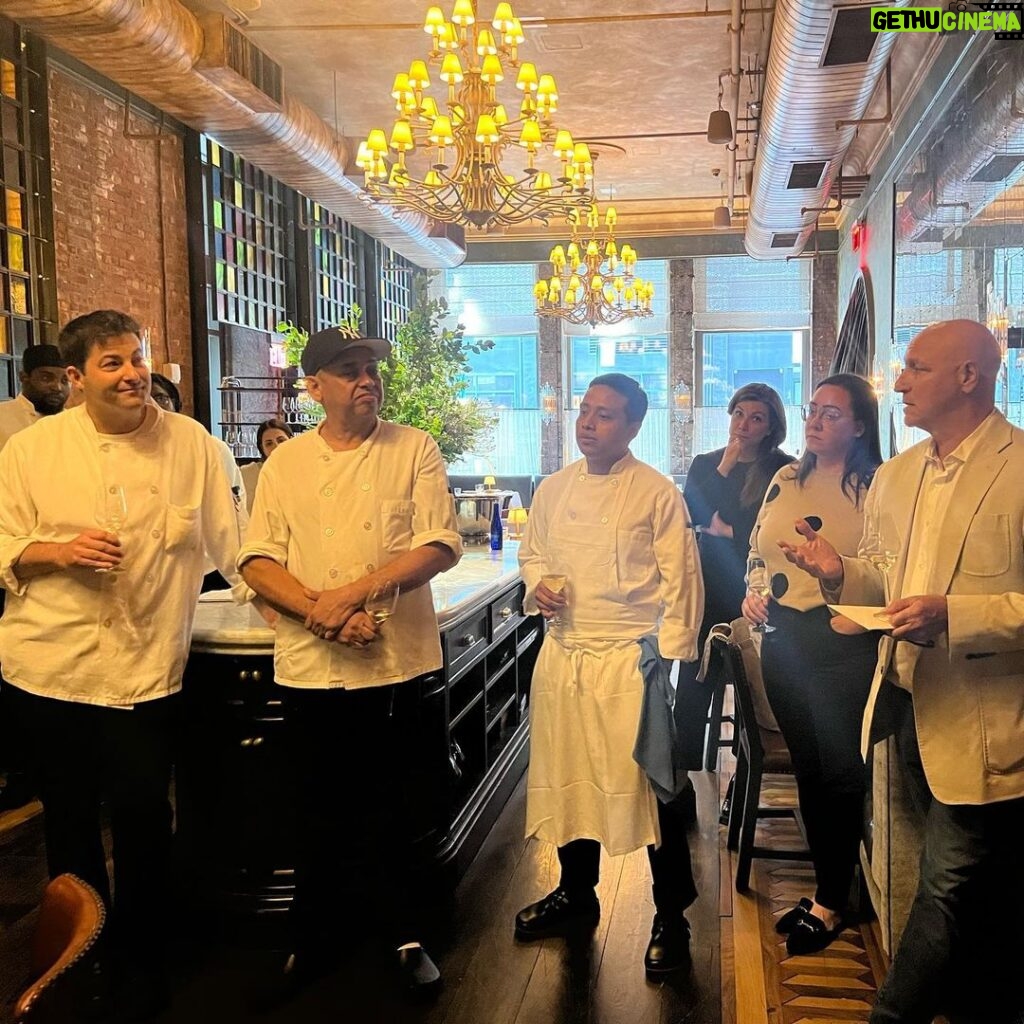 Tom Colicchio Instagram - Last week we celebrated Rafael Polanco’s 20th year with @craftedhospitality 🎈2️⃣0️⃣ 🎈We are truly one big family and I’m filled with immense pride to have team members who have been with us for 10, 15, 20+ years. #MakePeopleHappy Temple Court - the Beekman