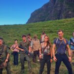 Tom Hiddleston Instagram - Team. @kongskullislandmovie #kongskullisland [📷: @voteroberts]