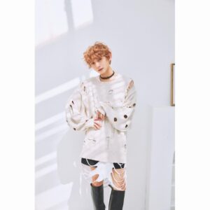 Toman Instagram - TOMAN COLLECTION 23 👖

・ﾀﾞﾒｰｼﾞﾆｯﾄ

color : ⚪️ｸﾞﾚｰｼﾞｭ / 🔵ﾌﾞﾙｰ
size : FREE

¥ 7,000 +tax

-

4/8(土) 14:00-16:00 限定
新宿ルミネエスト 店頭販売会
∟ とまんが接客いたします

4/9(日)〜 ZOZOTOWNにて販売開始予定
