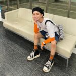 Toman Instagram - . セラミック治療が終了しました〜！！ 時間がかかってしまっていた治療も 渋谷宇田川デンタルクリニックさんに お世話になるようになってから 一ヶ月というスピード感で終了 治療途中でのクリニックの変更だったのですが 親身になって話を聞いてくださり、ご対応頂き 感謝の思いでいっぱいです😭🙏🏻。 岡崎先生もスタッフの皆様、お店の雰囲気も 澄んでいて、気持ちの良いクリニック🌁 (渋谷PARCOの真後ろがクリニックなので 施術前後に渋パルでお買い物できるのも個人的に幸ですㅋㅋㅎㅎ) これからもメンテナンスでお世話になります！ 歯のお悩みがある方はぜひ 渋谷宇田川デンタルクリニックさんへ🏃🏻🏃🏻🏃🏻 🦷 : @shibuuda_dental #歯が綺麗になってくれて自信アップ #写真は伊東歌詞太郎さんとのラジオの日 メンズリゼさんで脱毛もして頂いたので 29歳直前のとまちょ仕上がってます＾＾ 🧖🏻‍♂️ : @mensrizeclinic 🧖🏻 : @rizeclinic