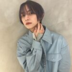 Toman Instagram - . 怒涛の1-2月が終わり 3月は上旬に少し休んで また怒涛の日々を走ります🏃🏻 作品の変わり目は気分転換に 髪型を変えたくなるので 久しぶりのショートヘアにパープル🫐 SANDYS : @nakazawakazuki ありがとう💜 昨日はお久しぶりのお休みだったので セラミック施術中の @ys.dentalcure で 越智先生 @shika_119 に診てもらいました🦷！ 奥歯は次回で終えれるはずなので前歯ももうすぐ！ はやく綺麗な歯を見せたいです☺️(たのしみ)