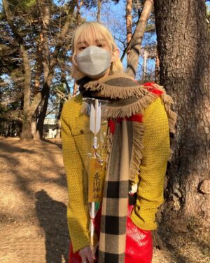 Toman Instagram - あけましておめでとうございます🐯
今年もよろしくお願いします

#そろそろ髪色暗くしようかな
#なんて思っていたりいなかったり