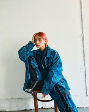 Toman Instagram - .
本日より"BAD TOWN REVERSAL"の
SNS審査がはじまりました。

BTRのインスタ公式アカウント
( @badtownreversal.information )の
個々の紹介ページへの「いいね」「コメント」数が
最終選考に関わってきます。

また音楽やパフォーマンスを通して
元気や幸せをたくさんの方に届けたいです。
そしてまた一緒にたくさんの景色を見たいです。

「いいね」だけでも大丈夫です
「コメント」も残してくださると尚支えになります

必ずBAD TOWN REVERSALの力になります

応援よろしくお願いします

とまん

_

I am currently participating in an audition called "BAD TOWN REVERSAL".

BTR's official Instagram account's Toman's pages ( @badtownreversal.information )
The number of "likes" and "comments" will be involved in the final selection.

Also, through music and performance
I want to deliver energy and happiness to many people.

And I want to see a lot of scenery together again.

It's okay just to push the "Like"
If you leave a comment, it will be even more supportive.

I will definitely support this project.

Thank you for your support.

Toman