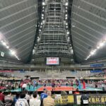 Toman Instagram - バレーボール天皇杯・皇后杯 準決勝と決勝に行ってきました! 2日目の席が1日目の席の一列前に変わるだけのミラクルで エンドのセンターブロックから迫力を体感することができました！ 続くリーグ戦も代表戦も応援しています🔥🔥！ #ウルフドッグス名古屋 #東レアローズ #JTサンダース広島 #パナソニックパンサーズ #NECレッドロケッツ #JTマーヴェラス #久光スプリングス #日立リヴァーレ #Vリーグ #天皇杯皇后杯バレーボール 東京体育館