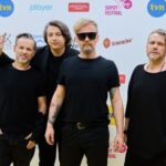 Tomasz Organek Instagram – Dziękujemy wam wszystkim za super odzew i zabawę podczas (yes, you Ken) @topofthetopsopotfestival 2023 na antenie @tvn.pl. Tomaszczyk nawet zawalczył o wolność na tym zdjęciu ✌️Mnie ewidentnie coś uwiera, ale nie wymiękam i idę na wygraną. Robciu nie ma ręki, a Adaś chce komuś na*bać. 🫶 Sopot, Poland