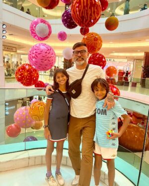 Tomaz Viana Instagram - Obrigado @shoppingleblon, @gruposal e @criaatva pela parceria incrível! ❤️ Natal é alegria ✨