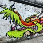 Tomaz Viana Instagram - Sou muito grato por fazer parte dessa cultura tão linda que é a do graffiti, um dia pintando para o shoppingleblon e no outro colorido a comunidade que eu amo “morro da coroa “, obrigado a todos os amigos moradores que fazem esse morro ser especial, e aos meus irmãos de tinta ❤️🚀