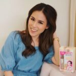 Toni Gonzaga Instagram - What makes me glow? My endless love for my family and friends, and most importantly, me! Loving yourself and those close to you may seem challenging at times, but it’s what makes you radiate and glow the most! Through the years, I learned how to appreciate even the tiniest moments with myself and my family. From having my me-time skincare routine, to waking up Seve, cooking for Paul, or even talking to my family - it’s these kinds of moments that keep me glowing and youthful. Share your love this holiday season to yourself or your loved ones with @snailwhitephils Youthful Glow Duo set! Keep yourself glowing with SNAILWHITE’s Double Boosting Anti Aging Serum with a FREE Gold Lifting Essence Water 💛 Check out now in SNAILWHITE’s official Shopee stores ✨