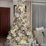 Toni Gonzaga Instagram - Thank you for my white and whimsical Christmas tree!! ✨🎄✨ @randylazaro_