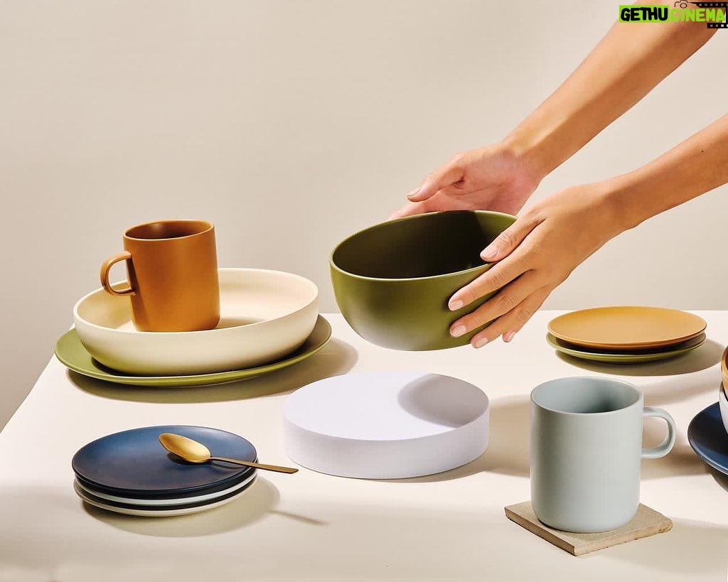 Toni Gonzaga Instagram - Launching 5.21.21 @theeverydayph Dinnerware 🍽
