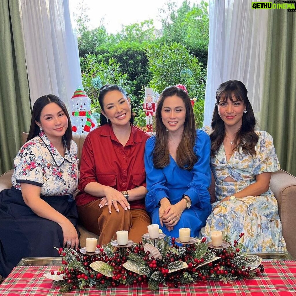 Toni Gonzaga Instagram - Thank you mhies for the beautiful morning chikahan and for giving us a chance to promote My Teacher!🥰 Dec 25 na! 📚🎄