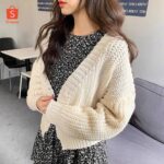 Toni Gonzaga Instagram – Stay cute and cozy ngayong holiday season!

#ShopeeBudol #ShopeePH