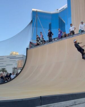 Tony Hawk Instagram - Yesterday at @whenwewereyoungfest:
1) Here I am, doing everything I can, pretending I’m a singer in a band
2) Sandro over Reese getting tech
3) warmup wizardry by Jimmy, Tate and Ruby
4) I was a skater boy, she said “see you later at the ramp”
5) Me going under Reese after a long conversation convincing her that she can now go high enough to make this work.
6) A bunch of tricks that were invented when I was young (SWIDT?)
🎥/📷: @thisguysthelimit @xgames @thedingoinsnow