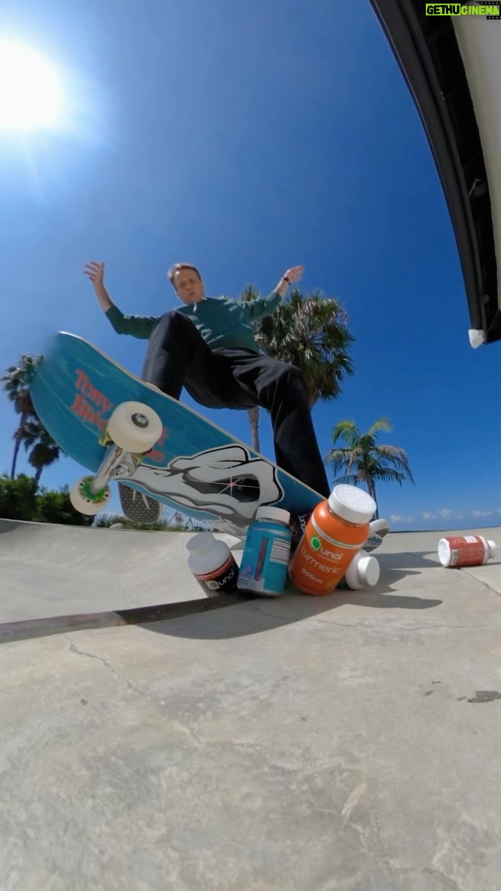 Tony Hawk Instagram - My New Year’s resolution is to stay strong and healthy by eating right, exercising regularly and staying on my grind (sorry, had to). @qunolgummies help me achieve some of this with magnesium - for bone and muscle health - and turmeric for healthy inflammation support. #qunol #turmeric #magnesium #dadjokes