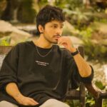 Tony Kakkar Instagram - ‘Iss Baar Sawan Mein’ Out Now 🌧️Link in bio.
