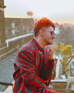 Tony Kakkar Instagram - 🌙