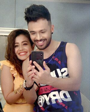 Tony Kakkar Instagram - Happy birthday Nehu @nehakakkar ♥️ One in a billion truly 👑 #nehakakkar #tonykakkar
