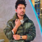 Tony Kakkar Instagram – I …. You ? ♥️