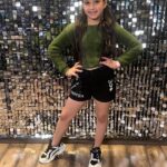 Tony Kakkar Instagram – Lollipop 🍭

@tonykakkar Sir @nehakakkar Mam Love This One ❤️👻 #lollipop 

@adil_choreographer Sir @rutuparekh92 Didu Love This ❤️🩷

Space…. @s3.mumbai ❤️

#reels #trendingreels #geetkaurbagga #geetbagga #viralvideo #explore #workwithkakkars