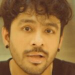 Tony Kakkar Instagram - 🌧️✍️ #IssBaarSawanMein #tonykakkar
