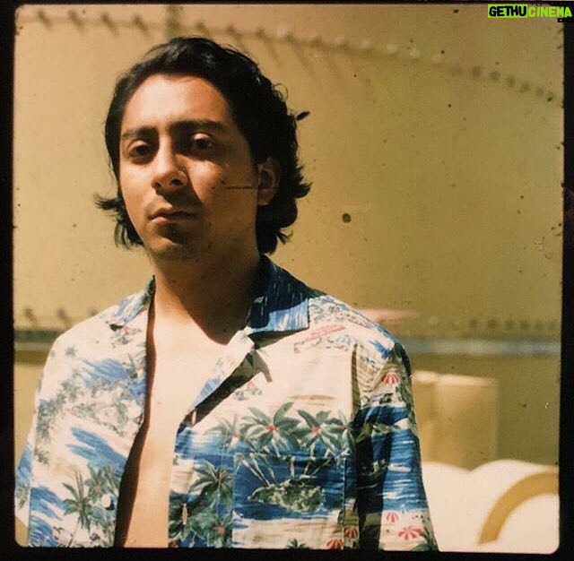 Tony Revolori Instagram - Straight up island vibes. • 📸 @remyhii