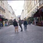 Tony Revolori Instagram - Quelqu'un apprend à Zach comment poser s'il vous plaît. Parce que Rémy et Jacob l'ont eu. #sorryifthisisbad #iusedgoogletranslate Paris, France