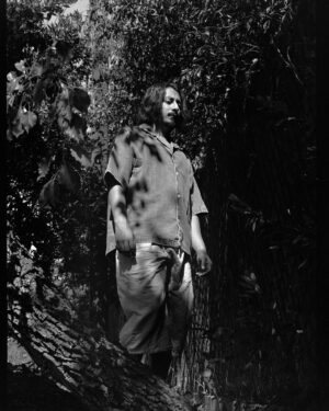 Tony Revolori Instagram - I like being in trees what can I say.
•
📸  @lucettewest