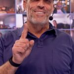 Tony Robbins Instagram - Choosing to live in a beautiful state, regardless of what’s happening around us, is the KEY 🗝️ to living an EXTRAORDINARY LIFE.   It’s doesn’t mean we’ll never experiencing anger or sadness—it’s about MAKING A SHIFT ➡️ from those feelings and returning to a BEAUTIFUL STATE. ❤️  If we do this consistently, it’ll gradually become a way of life. ✨  A beautiful state allows us to GIVE MORE in every aspect of life, enriching the lives of those around us. 🫶 It’s the greatest gift we can give not only to ourselves but also to our loved ones. 💝   Make this decision and TRANSFORM LIFE! 🌟🙌 Shout out to everyone tuning in and cranking the energy from home! Day 1 of Unleash the Power Within was off the charts - and we’re just getting started! 😎🤟 Are you here with us in the virtual room this weekend? Leave a comment and let us know - what’s YOUR #1 takeaway so far?