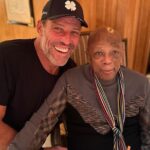 Tony Robbins Instagram - Throughout my life, I’ve had the absolute honor of connecting with extraordinary people — presidents, athletes, musicians, and world leaders. Among all these legendary humans, one who truly stands out is our dear friend, THE ONE AND ONLY @quincyjones. 🎶 Quincy turned 90 last month while I was out of the country, so Sage and Mary and I made it a priority to connect with him when we were back in LA — we had to celebrate this remarkable man’s life! Having Quincy as a friend is an indescribable blessing. He's a PROLIFIC orchestrator who has worked with everyone from Ray Charles, Duke Ellington and Count Basie, to Frank Sinatra and the Rat Pack, Michael Jackson, Tupac, The Weeknd, John Legend and countless others. His astounding accomplishments in the music industry include multiple Grammys and even the esteemed Grammy Legend Award.✨ It's genuinely inspiring to witness his phenomenal journey and historical impact. Quincy’s MUSICAL GENIUS, his ability to connect with others AND bring out the best in them has left a LASTING impact on countless generations. One example SHINES through in his iconic work, "We Are the World," released in 1985 that raised more than $60 MILLION in humanitarian aid for people suffering from famine in Africa, most notably Ethiopia. Quincy's incredible legacy and contribution is a testament to the power of LOVE and UNITY, transcending boundaries and uniting people through the UNIVERSAL LANGUAGE of MUSIC. 🫂❤️☮️🎵 Q also just wrote a NEW BOOK that I highly recommend, it’s called 12 Notes. 📖 All the music on Earth originates from just 12 notes! Q’s ability to make magic from those 12 and the story of his awe-inspiring life lessons is all wrapped up in this little book. I believe you'll be deeply moved. This man is a national treasure! My love and appreciation for you, Q, are boundless. Words cannot express how grateful I am to have you in my life all these years and the profound emotions I feel when I think about our friendship. You mean the world to me and Sage and we are forever thankful for your presence in our life! 🙏🤟🙌