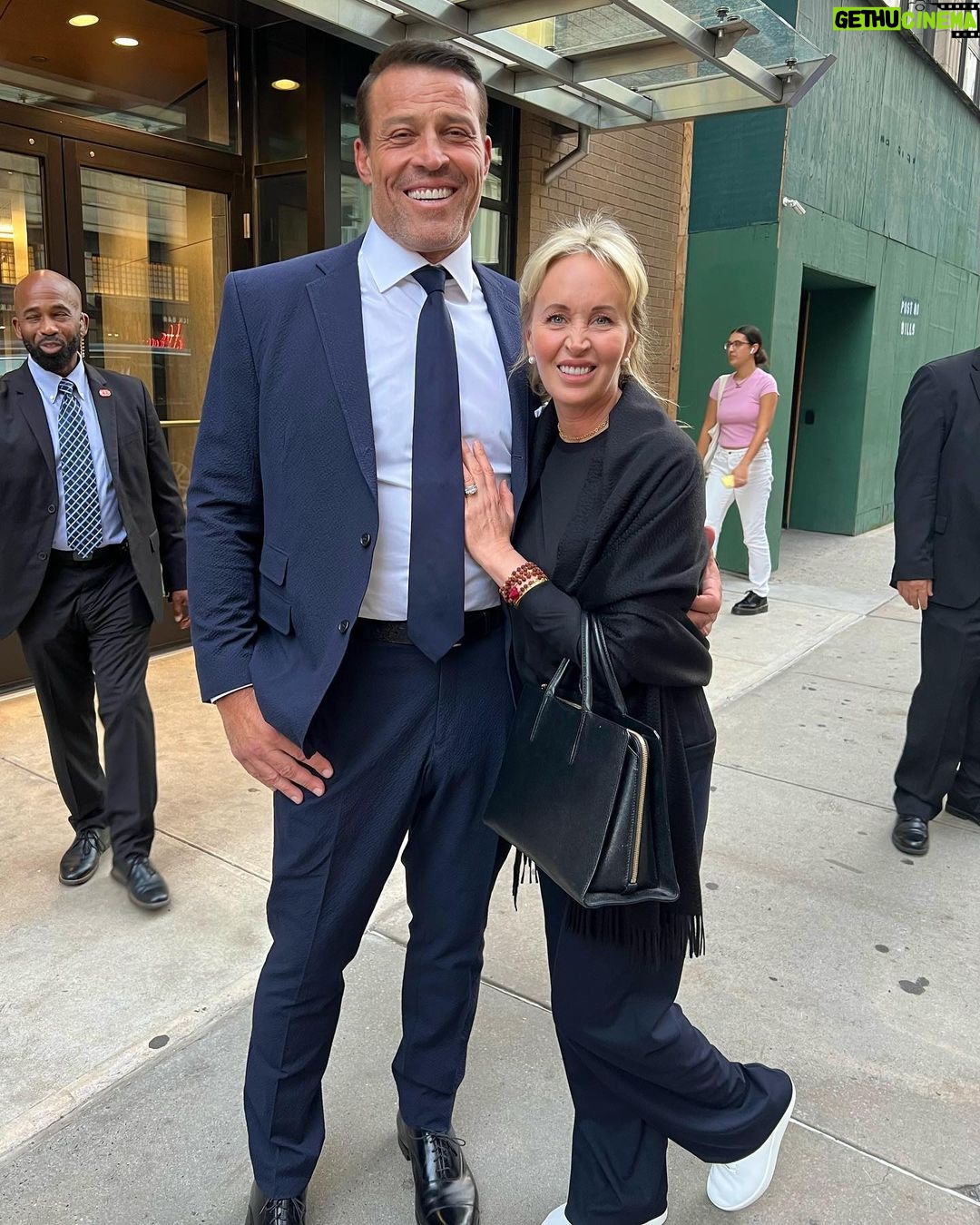 Tony Robbins - 51.1K Likes - I can't believe it's November 1st already! 2022 is flying by. We've had such a flurry of travels the past couple weeks I thought we'd share a few pics of our recent adventures with you ...
Here's one from New York City in September where Sage and I attended the Forbes 400 Summit on Philanthropy. Over 100 of the world’s most notable philanthropists and social entrepreneurs came together here to commit to MASSIVE action and find solutions COLLECTIVELY to tackle some of the world's biggest challenges.💡
As you probably already know, food insecurity and hunger hits close to home for me and I'm on a mission to do something about it.
That’s why it's such an honor to partner with David Beasley, Executive Director of the United Nations World Food Program (@worldfoodprogramme UN WFP) to launch our challenge calling individuals, institutions, countries, and corporations to help lead the charge to create real sustainable solutions by way of investments, initiatives, and innovation.
I helped kick-off the summit talking about the possibilities and solutions that TOGETHER we are capable of creating in a world where no one needlessly suffers from hunger.
I can’t wait to share with you some big updates that have come from this. Together, we will #ENDHUNGER #100billionmeals 🍽️❤️🌎