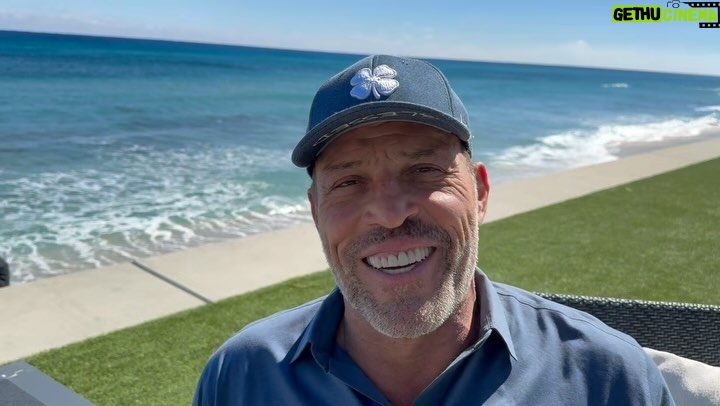 Tony Robbins Instagram - Surprise! 🎉 We will go live TODAY at 11 AM PT | 2 PM ET for one more day of the Time To Rise Summit as a bonus! I’ll be walking you through the exact 5-step process to create lasting change – to become who you were TRULY meant to be. 👉 Tap the link in bio to watch. We’ll see you there! 🙌🚀