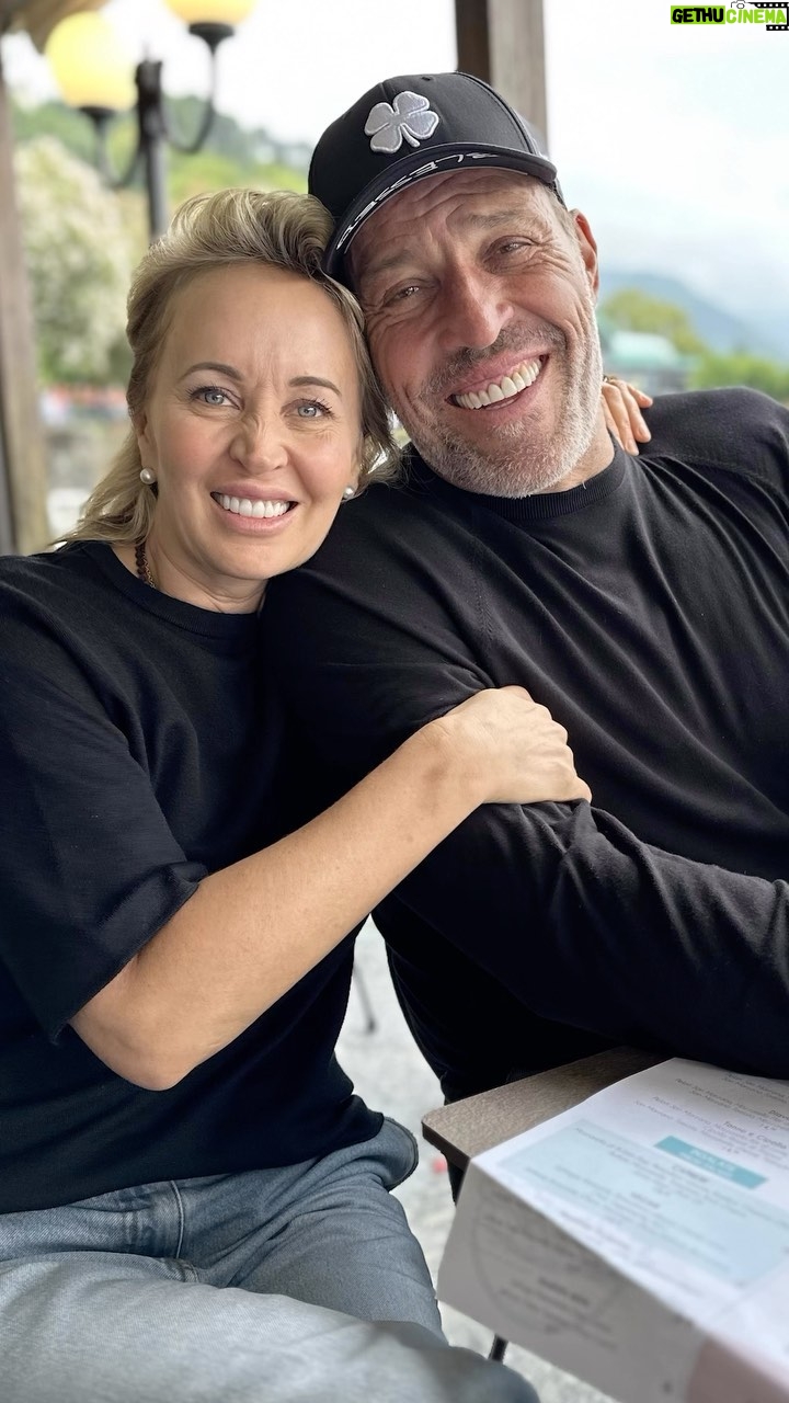 Tony Robbins Instagram - Ciao, Europe! Grazie mille, Italia! Auf Wiedersehen, Germany! ๐ ๐ด๓ ง๓ ข๓ ฅ๓ ฎ๓ ง๓ ฟ ๐ฎ๐น ๐ฉ๐ช โค๏ธ Your enchanting beauty and inviting hospitality captured our hearts. I cherish the memories made with mi amore and our chosen family โ we canโt wait to come back again soon. Grateful for all the love (and all the pizza!) ๐ค