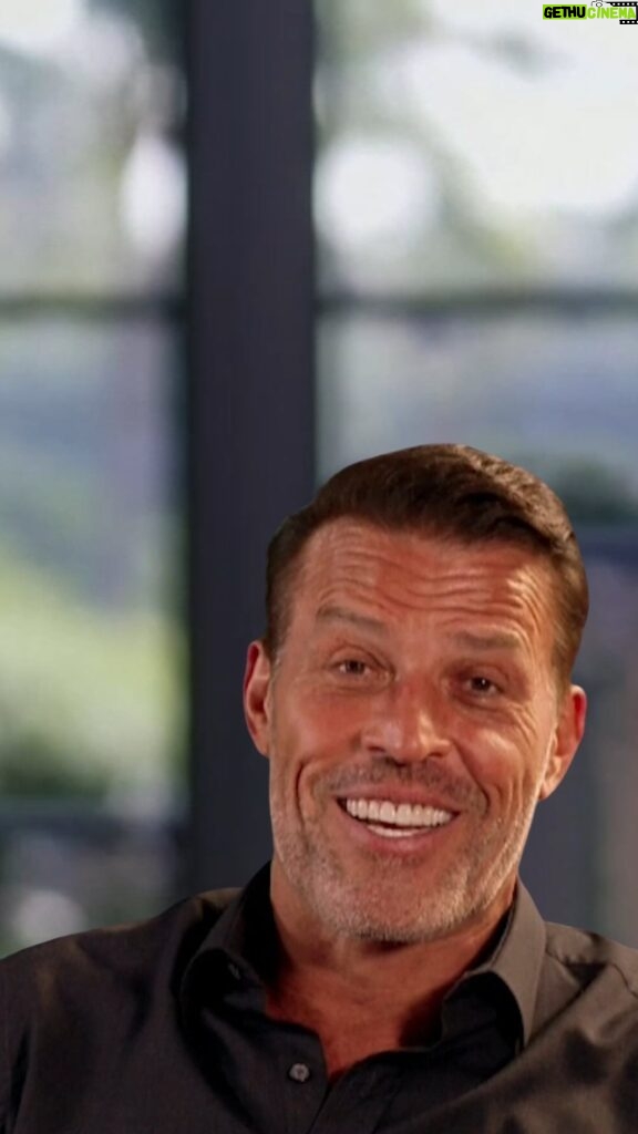 Tony Robbins Instagram - Stand guard at the door of your mind. The information you feed your mind on a daily basis — whatever you FOCUS upon consistently – will affect your THOUGHTS, FEELINGS, and ACTIONS. NOW is the time to build new habits and consciously design the way you choose to consume information, and @seekrscore is designed to help you do just that. Seekr is an example of utilizing technology for its true, enormous potential. It uses AI to rate the news, giving you tools at your fingertips to understand the quality and bias behind the news and information you’re consuming. Each article gets a score based on subjectivity, clickbait, personal attack, and more. It can help you seek out high-quality sources from across the spectrum and make clear decisions on who and what you allow to have access to your MIND. 🧠 Remember, if we don’t learn to discipline our fears and control our focus, the world will gladly do it for us. It’s your choice what to focus on. See the link in my bio to seek for yourself. #InformationDiet #AI #SeekrScore