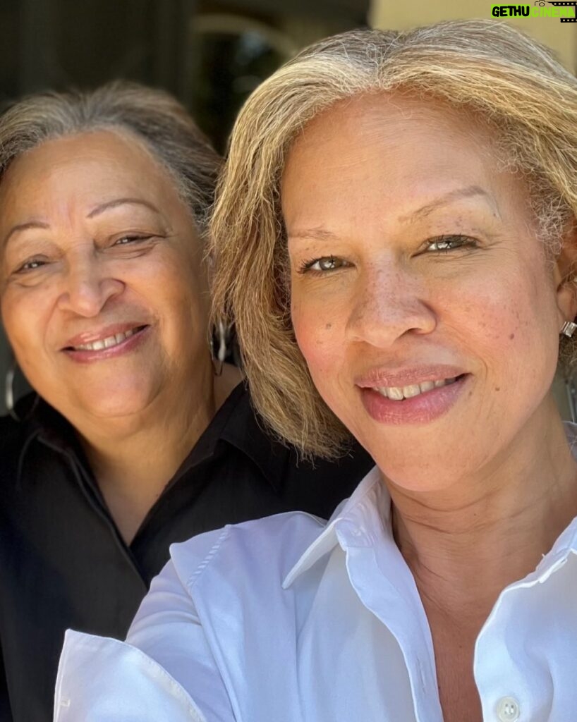 Tonya Lewis Lee Instagram - Happy Mother’s Day to my wonderful mother! So blessed to come from these incredible genes in every way. Wishing all of you moms a peaceful lovely day!