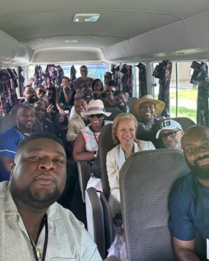 Tonya Lewis Lee Instagram - Returning to Ghana after 400 years with the first black VP of the US is so deeply meaningful to me…yes, I have Ghanaian heritage according to DNA. And I love the policy of the White House to strengthen the partnership between the US and the continent. Africa is an amazing place…the Ghanaian people are so warm, the art so vibrant, the food so delicious…there is much happening here!