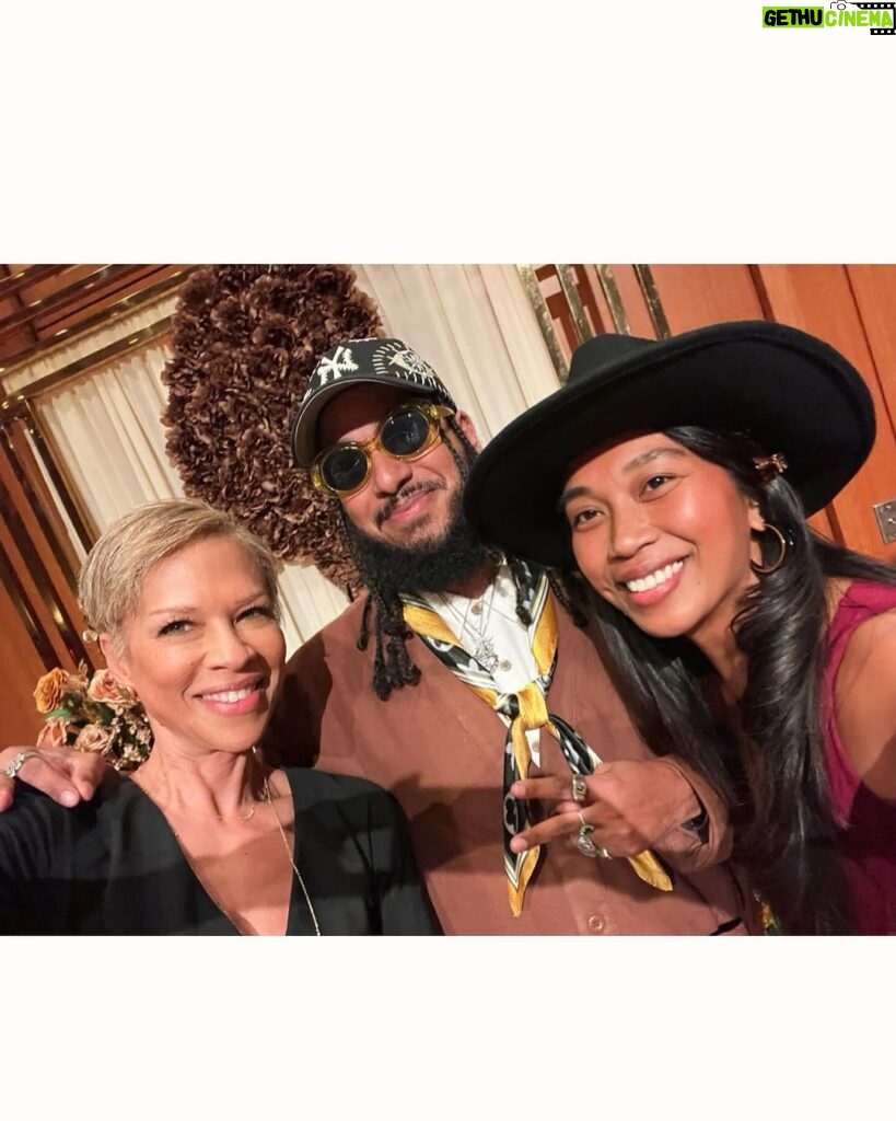Tonya Lewis Lee Instagram - Honored to Stand Among Warriors: The Inaugural Irth Crown Awards ✨ Swipe left to relive a snippet of last night’s extraordinary Irth Crown Awards hosted by the incredible @iamksealallers @theirthapp It was a gathering of phenomenal warriors united in the relentless pursuit of better maternal outcomes for Black women across the country. Grateful for the chance to be part of this powerful tribe alongside luminaries such as Deirdre Cooper Owens (@deirdrecooperowens), Dr. Natalie Hernandez, Dr. Julia A. Okoro, Chanel Porchia Albert (@chanel_porchia), Twylla Dillon (@twyla.dillon), and coach Gessie (@coachgessie) (and many more amazing souls). I share immense pride in standing shoulder-to-shoulder with such esteemed advocates. 🙌🏾 Let’s continue this vital fight for better maternal health outcomes. 💪🏾 Check out @aftershockdoc on @hulu & @movitaorganics prenatal vitamins.