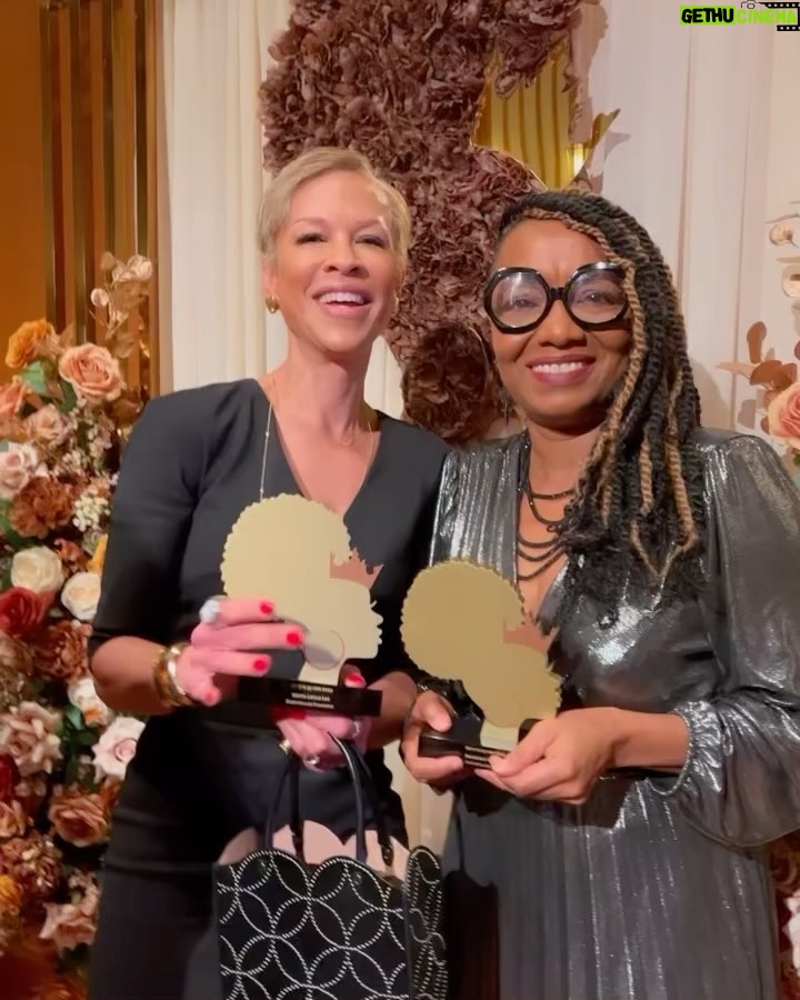 Tonya Lewis Lee Instagram - Honored to Stand Among Warriors: The Inaugural Irth Crown Awards ✨ Swipe left to relive a snippet of last night’s extraordinary Irth Crown Awards hosted by the incredible @iamksealallers @theirthapp It was a gathering of phenomenal warriors united in the relentless pursuit of better maternal outcomes for Black women across the country. Grateful for the chance to be part of this powerful tribe alongside luminaries such as Deirdre Cooper Owens (@deirdrecooperowens), Dr. Natalie Hernandez, Dr. Julia A. Okoro, Chanel Porchia Albert (@chanel_porchia), Twylla Dillon (@twyla.dillon), and coach Gessie (@coachgessie) (and many more amazing souls). I share immense pride in standing shoulder-to-shoulder with such esteemed advocates. 🙌🏾 Let’s continue this vital fight for better maternal health outcomes. 💪🏾 Check out @aftershockdoc on @hulu & @movitaorganics prenatal vitamins.