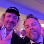 Torbjørn Røe Isaksen Instagram - Som pressemann er jeg av og til på fremmed grunn. Nå på @fellesforbundet landsmøte i Folkets Hus. Da er det godt å vite at det er en egen solidaritet mellom Torbjørner. Torbjørn Dybsand er fagforeningsmann, trommis og progrocker fra Hedmarken. Men i kveld var han først og fremst en med-Torbjørn. Og en med-Torbjørn i livet skulle alle hatt (PS: Jeg lette etter Thorbjørn Jagland, men han var ikke tilstede). @lonorge @e24nyheter