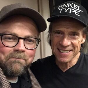 Torbjørn Røe Isaksen Instagram - Endelig! Nå som jeg er ferdig i politikken kan Jan Bøler og jeg realisere vår plan om å bli tidenes beste gitar-rock-duo. Porsgrunn og Groruddalen, dynnamitt!