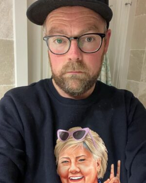 Torbjørn Røe Isaksen Instagram - Still E.R.N.A. Valget gikk sånn passe… Gratulerer til @jonasgahrs Har stor respekt for ham! Men det må sies for min egen del: Still waters run deep, still TRI and E.R.N.A.