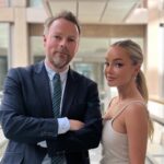 Torbjørn Røe Isaksen Instagram - Det er som jeg alltid sier: influencers be influencin’. Og så har vi enormt mye til felles @sophieelise og jeg. Jeg nevner i fleng: Vi her begge fra Harstad (sånn litt i hvert fall). Ny episode av Stopp verden hos @e24nyheter eller @podme_norge